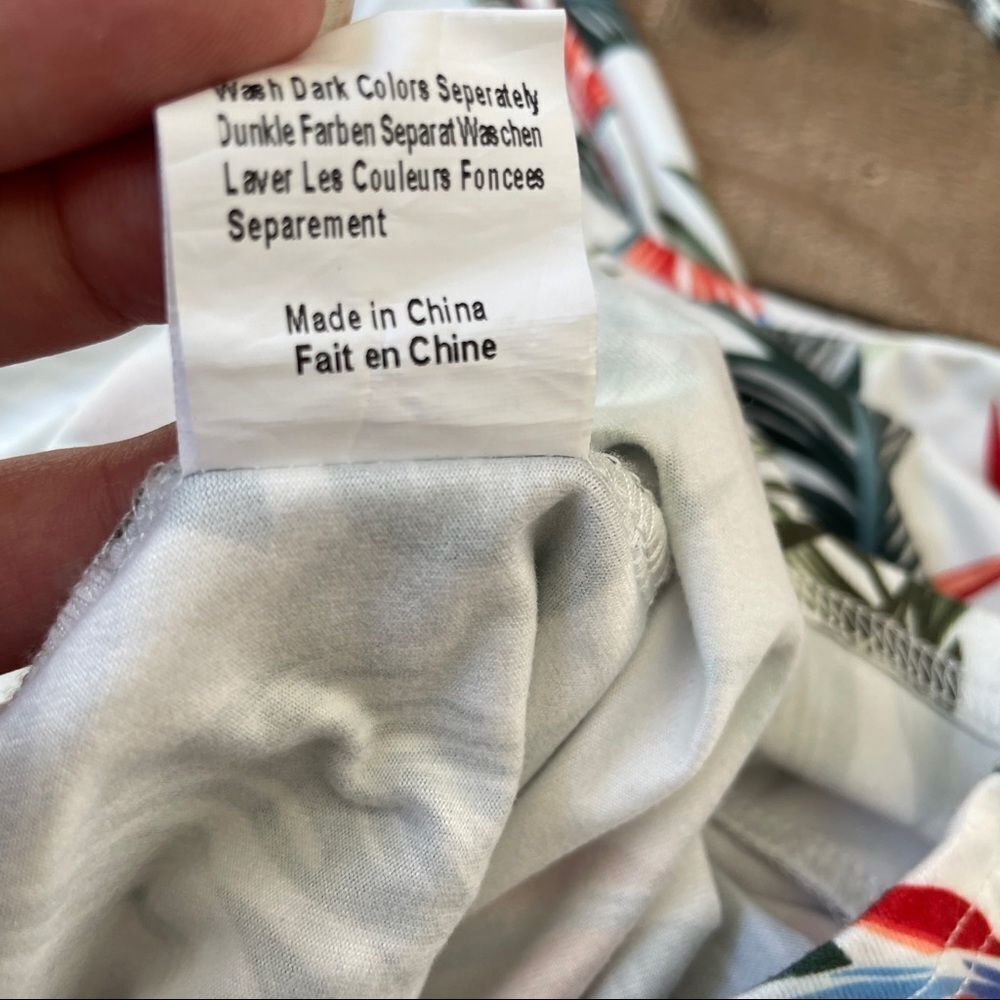 Palm Leaf Summer Shorts Romper Size Small - Picture 9 of 10